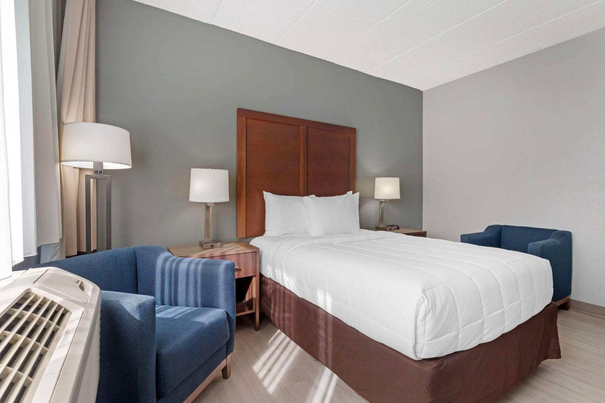 Clarion Hotel & Suites BWI Airport North Brooklyn Park Zewnętrze zdjęcie