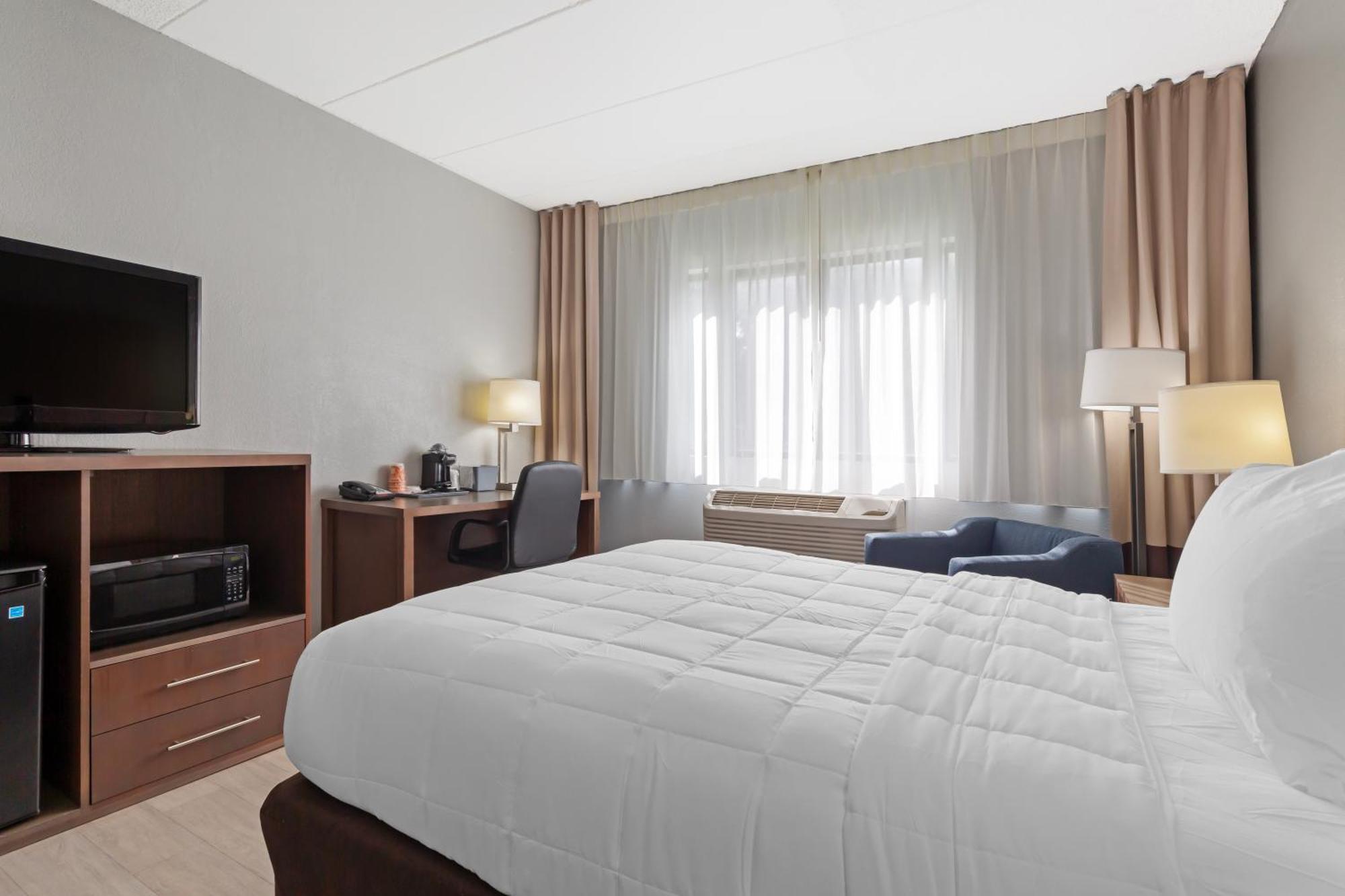 Clarion Hotel & Suites BWI Airport North Brooklyn Park Zewnętrze zdjęcie