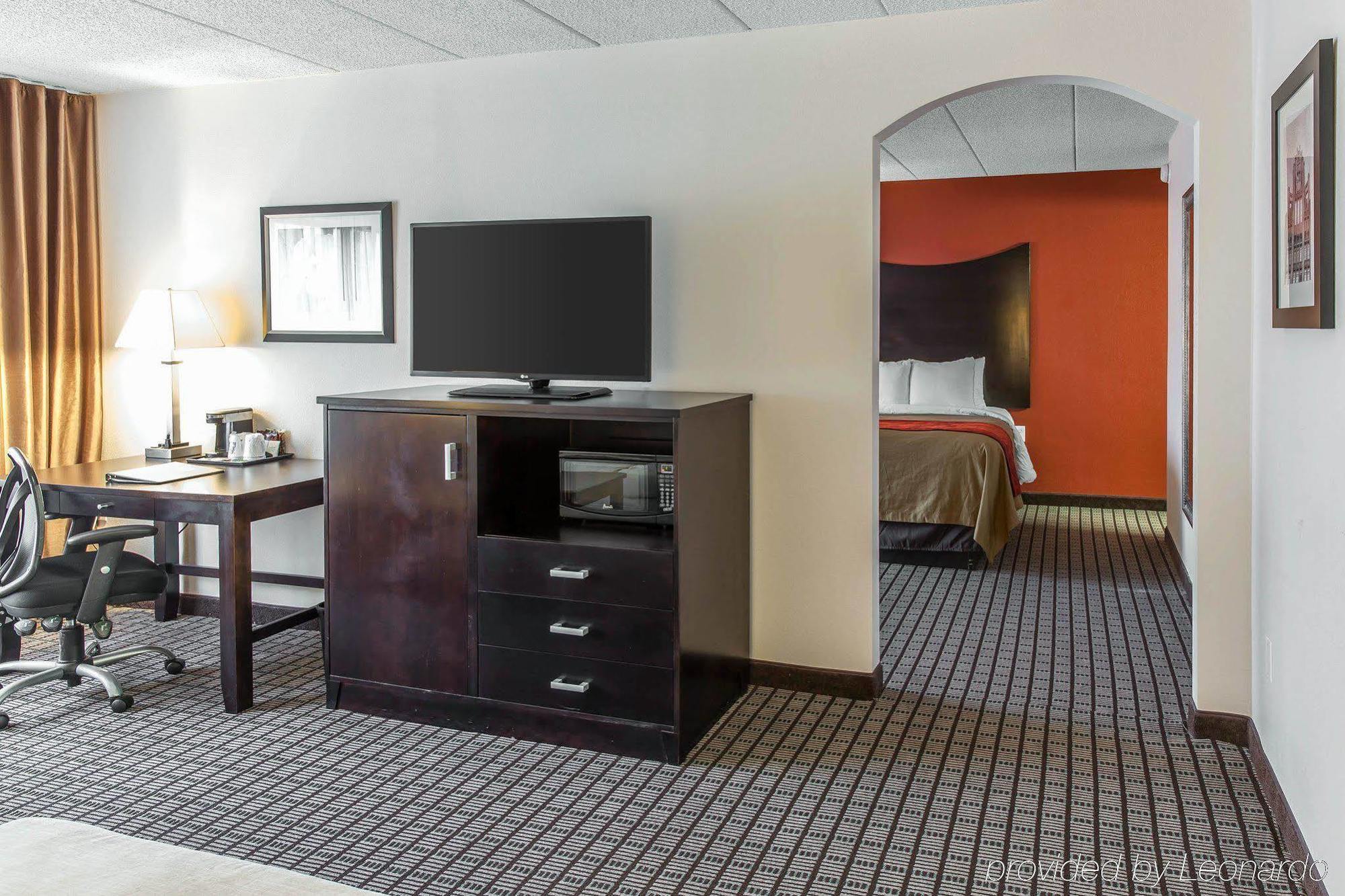 Clarion Hotel & Suites BWI Airport North Brooklyn Park Zewnętrze zdjęcie