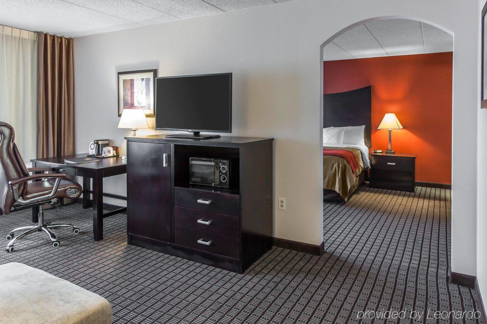 Clarion Hotel & Suites BWI Airport North Brooklyn Park Zewnętrze zdjęcie
