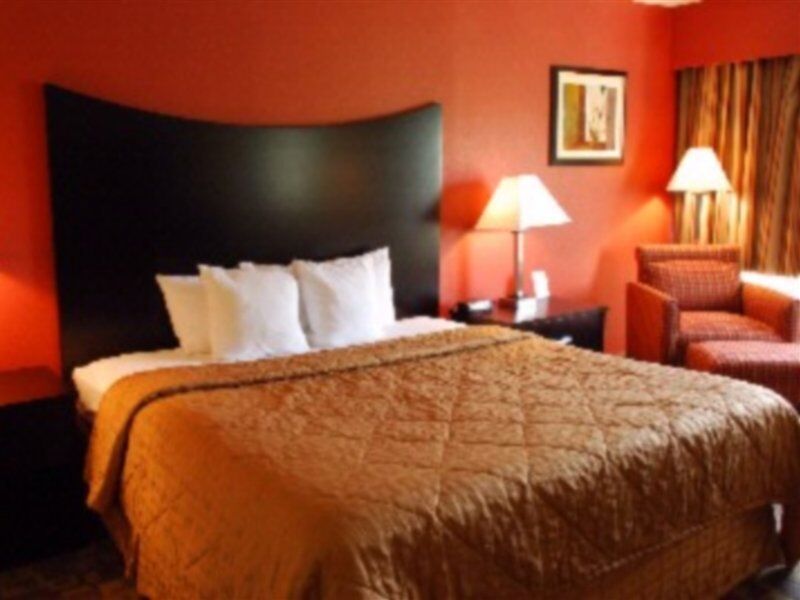 Clarion Hotel & Suites BWI Airport North Brooklyn Park Zewnętrze zdjęcie